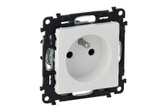 Z�suvka Legrand Valena Life biela 2P+T/16A/250V