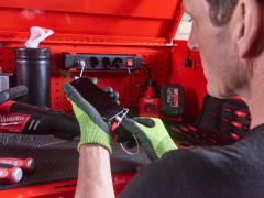 MILWAUKEE 46"/117cm Dielensk� oce�ov� skri�a na n�radie - 10 z�suviek