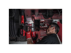 MILWAUKEE L4SL550-301 USB DOB�JATE�N� 550L TY�OV� SVIETIDLO L4SL550-301