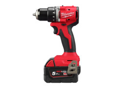 MILWAUKEE M18 Kompaktn� bezuhl�kov� v�tac� skrutkova�, s 2xM18B5, M12-18C & pack in BMC EU Kit version M18 BLDDRC-502C EU