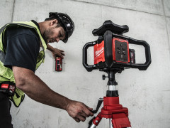 MILWAUKEE 3,0m stat�v k laseru