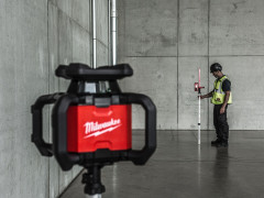 MILWAUKEE 240cm meracia ty�