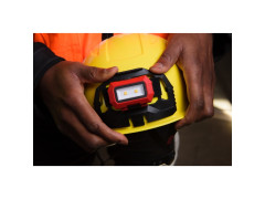 MILWAUKEE Adapt�r pre svetlo na prilbu BOLT