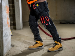 MILWAUKEE FREEFLEX pracovn� nohavice �ierne 60