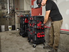 MILWAUKEE PACKOUT M12 bo�n� dr�iak na akumul�tory