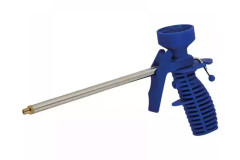 Pi�to� na mont�nu penu plastov�