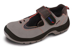 Bezpe�nostn� sand�le D2, PU nubuk, ve�kos�: 47, kat. S1 SRC
