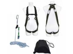 S�prava na pr�cu na streche:postroj,15 m lano,samosvorn� zariadenie