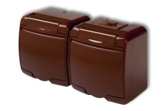 Dvojz�suvka 2�/2P+Z IP54 JUNIOR hned� - 4GHE-2