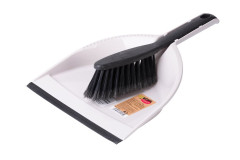 Ru�n� metli�ka s lopatkou