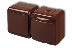 Z�suvka s vyp�na�om �.6 horizont�lny IP54 JUNIOR hned� - 4WGHH-3