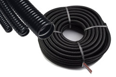 Gumen� k�blov� chr�ni�ka s priemerom 20mm, balenie 30m