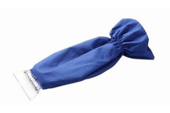 �krabka na okn� s rukavicou