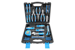 Kufor s n�rad�m 82-dielov